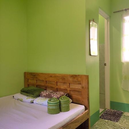 Barril Green Homestay Batuan Exterior foto